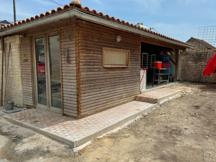 Dallage périphérique et finition extérieure – Huismes (37)